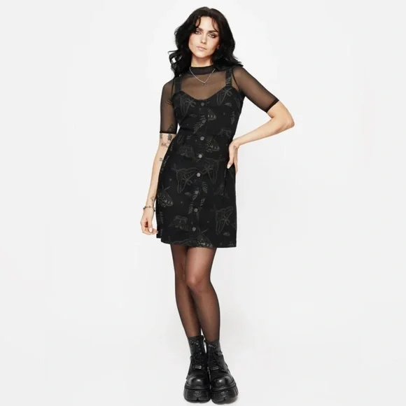 NWT Disturbia Callopistria Moth Print Denim Mini Apron Dress size 10 - Picture 4 of 12